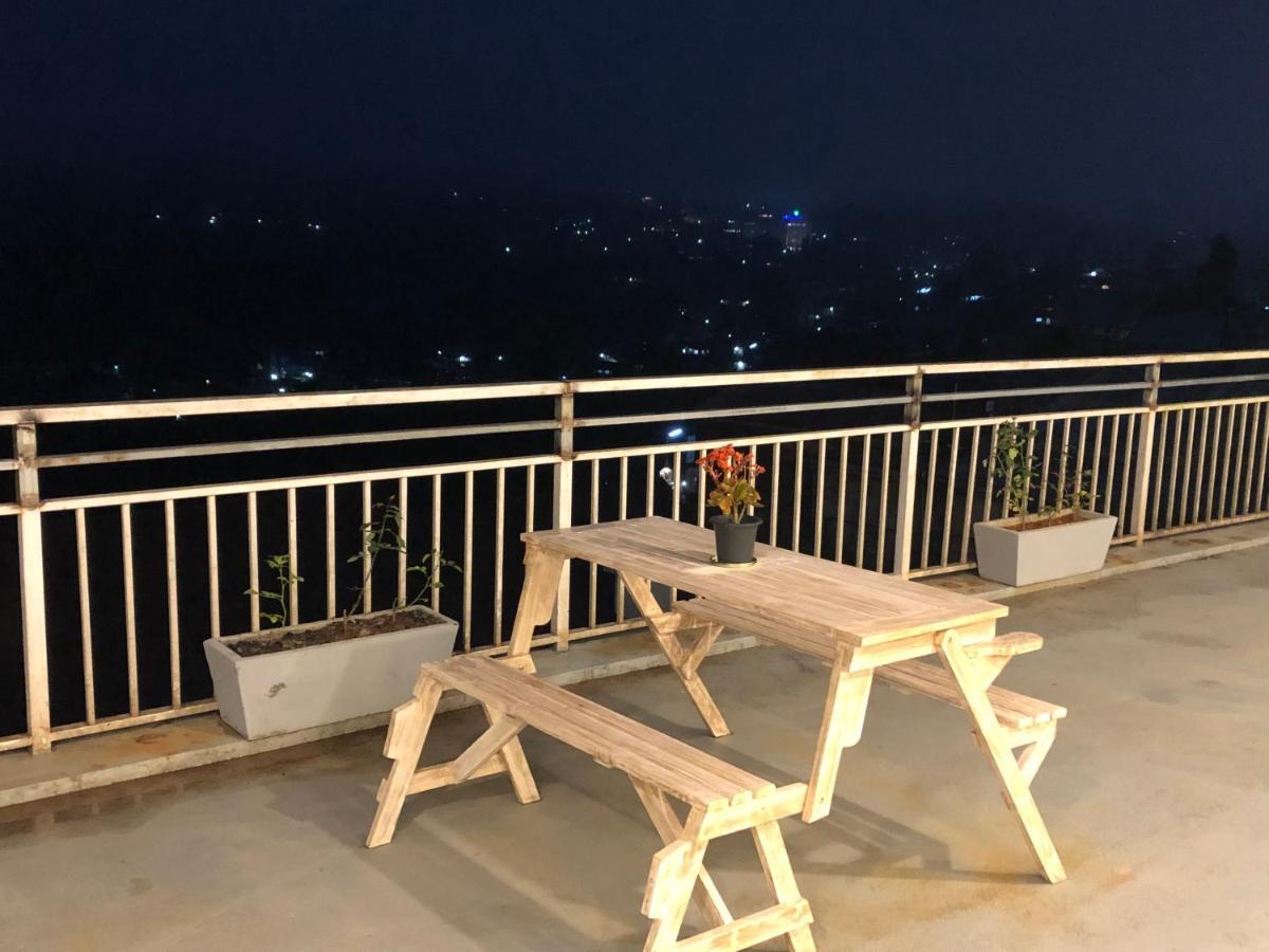 Hotel Bonavista Nuwara Eliya Buitenkant foto